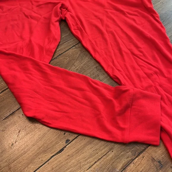 Women’s pajamas - Picture 3 of 7